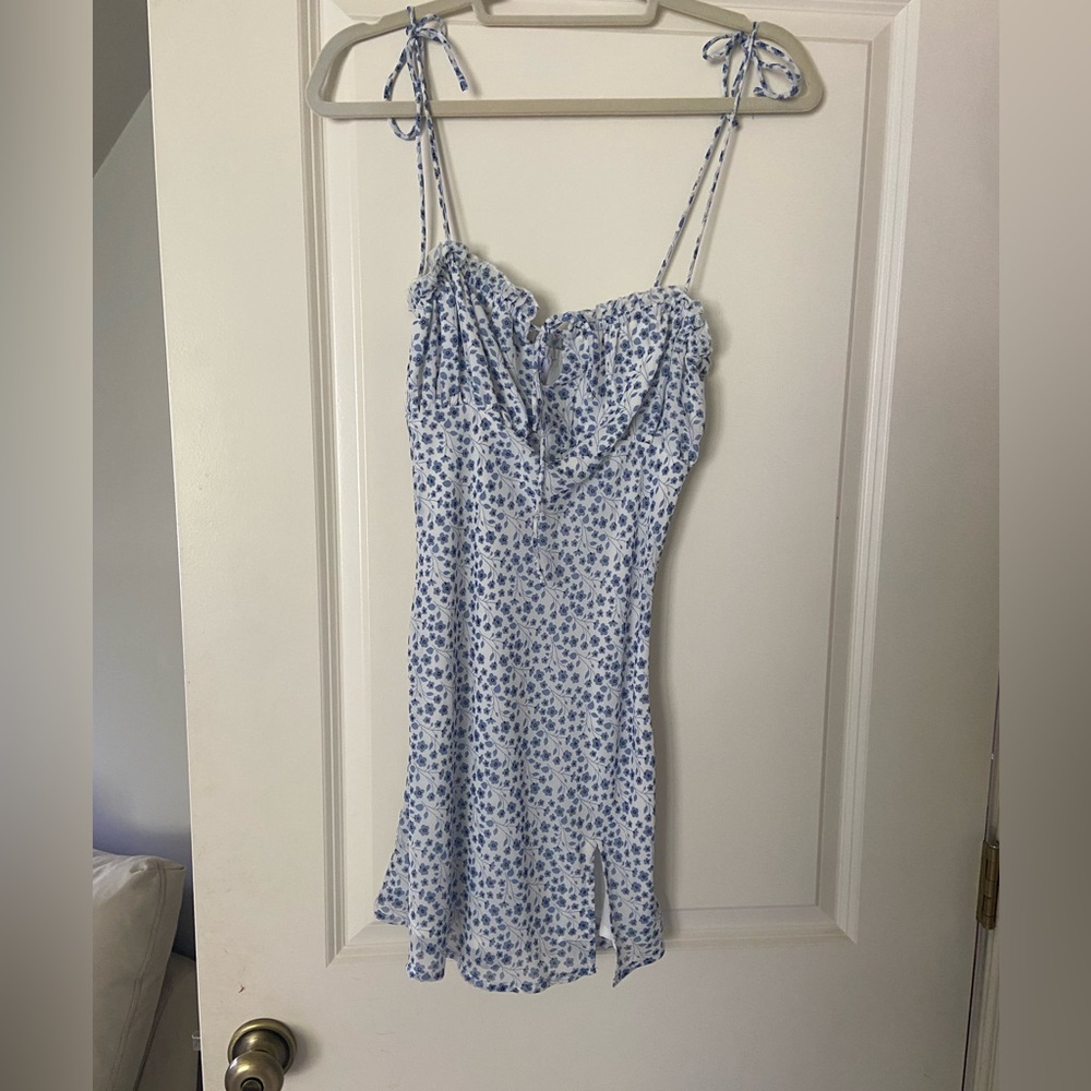 Princess Polly Blue Floral Mini Dress with Slit - size 0
